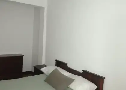 Alquiler de habitaciones en piso de 3 habitaciones en Bizkaia en Bilbao