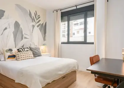 Habitación en piso compartido de 3 habitaciones en alquiler en La Bresca en Málaga