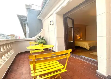Habitación en piso compartido de 6 dormitorios en alquiler en Abando, todos los gastos incluidos en Bilbao