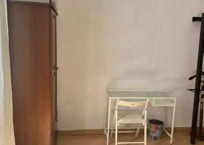 Habitación en un apartamento compartido de 3 habitaciones en alquiler en San Pedro, con todos los gastos incluidos. en Córdoba