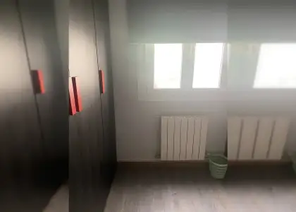 Se alquila habitación en piso compartido de 3 habitaciones en Bengoetxe, todos los gastos incluidos. en Bilbao