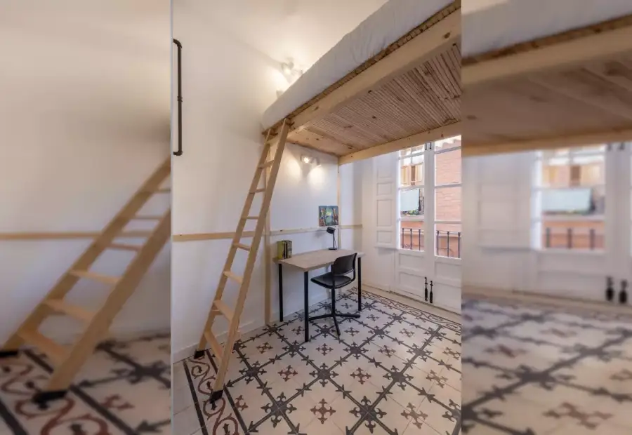 Se alquila habitación en piso de 8 habitaciones en Granada en Granada